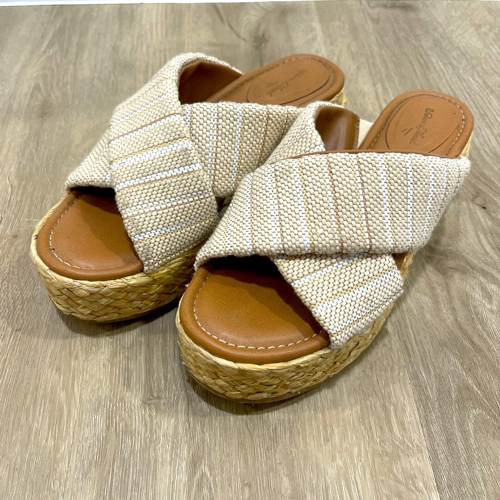 sandals